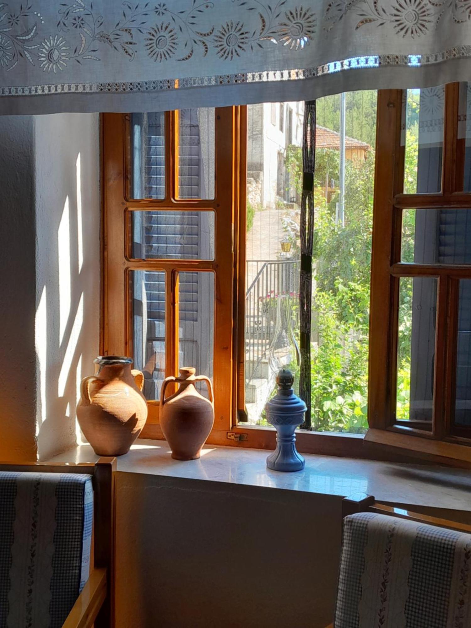 Athina'S House Guest House Skala Sotiros Exterior photo